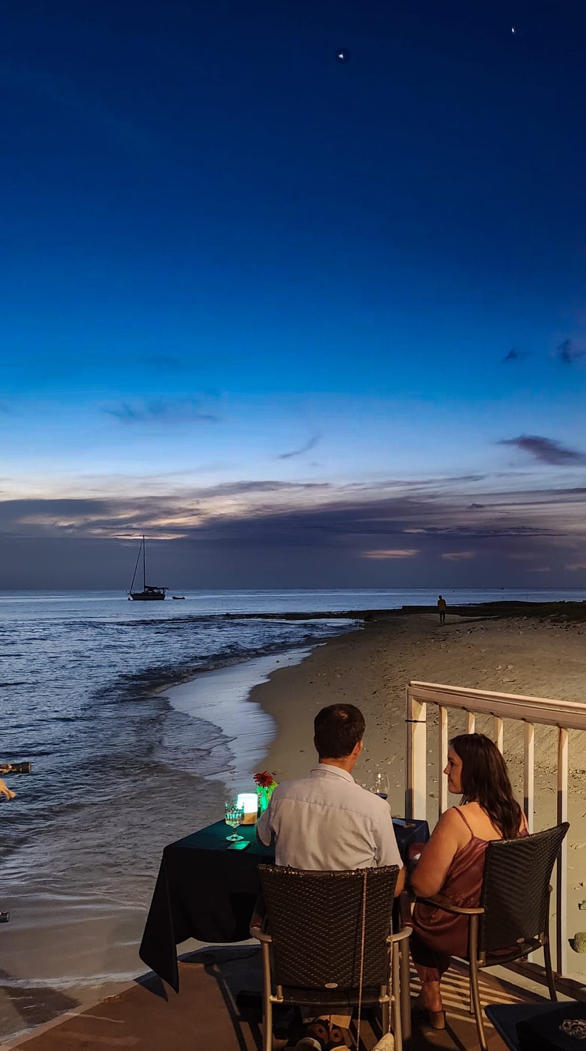 A Festive Feast with a View: Celebrate the Holidays in Style