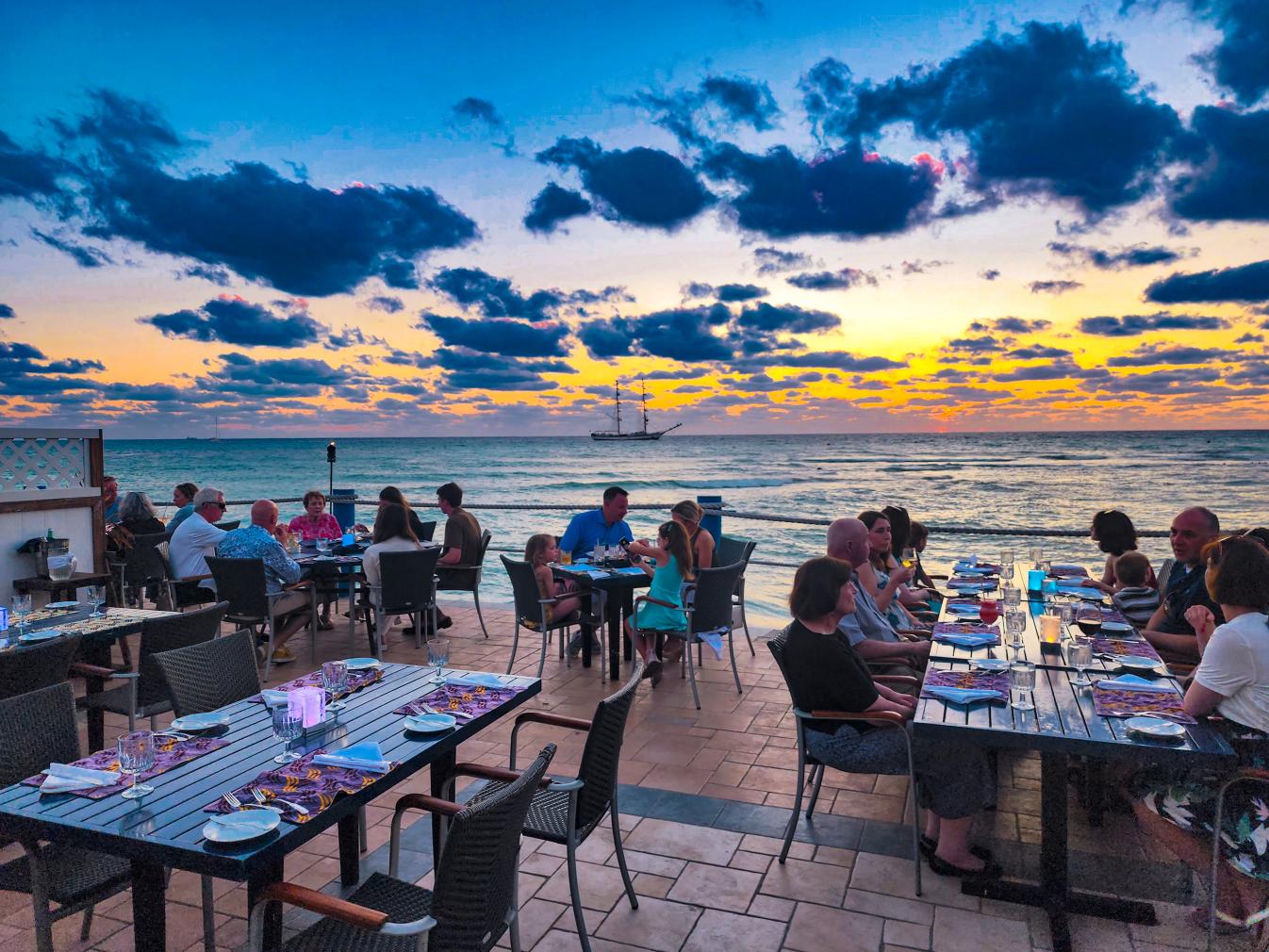 Events in the Cayman Islands: Live Dining, Music & Evening Vibes at The Wharf