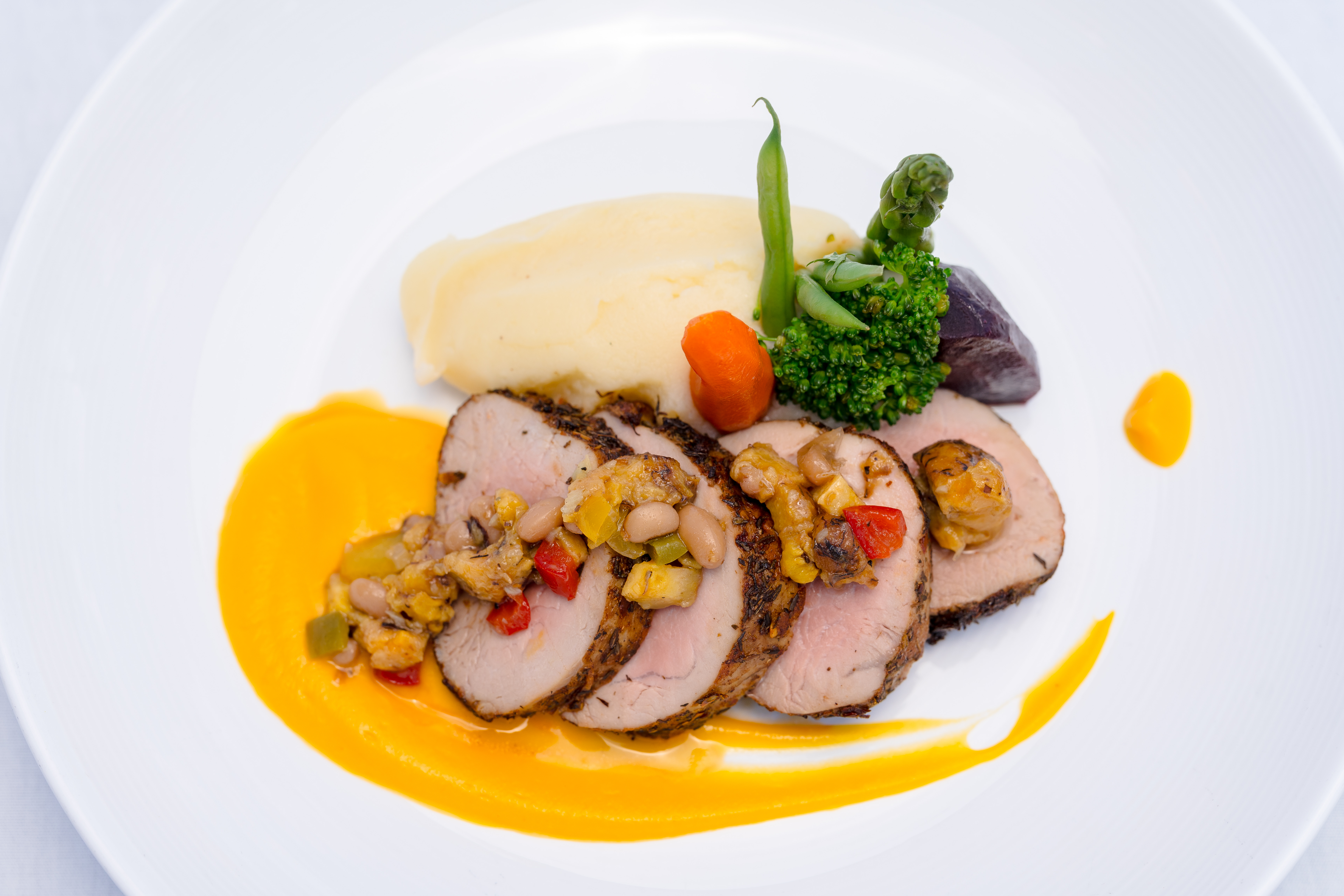 Best Seafood in Grand Cayman: Top Restaurants for Fresh Caribbean Flavors