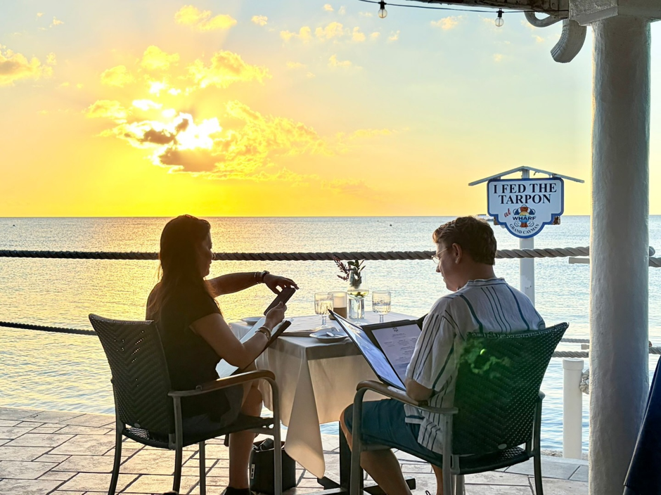 Romantic Restaurants in Cayman Islands for Couples & Special Occasions