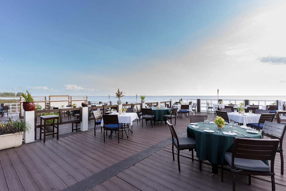 Best Waterfront Restaurants in Grand Cayman for Sunset Dining