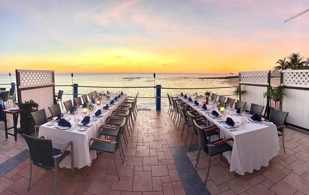 How to Plan the Perfect Group Dinner in Grand Cayman: Birthdays, Family Celebrations & Private Event