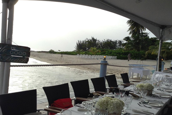 Ring in the New Year Cayman Style with Tasty Food and cool Island vibes