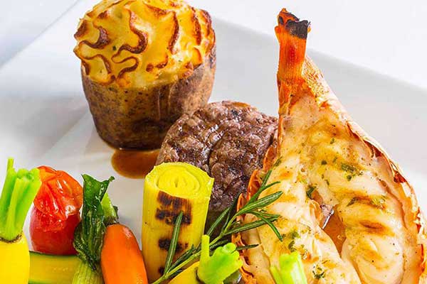 Lips-smacking Food - The Wharf Restaurant, Cayman Islands