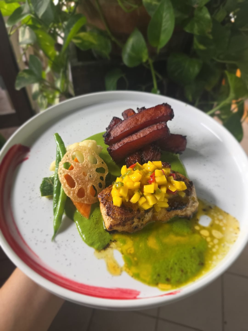 best seafood in grand cayman